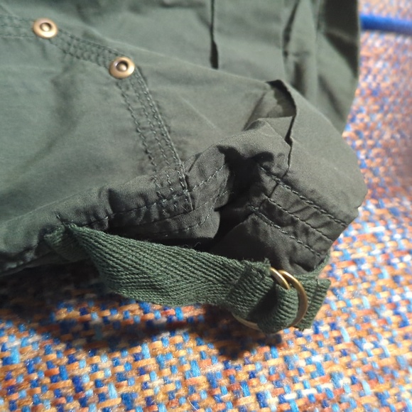 Forest green short shorts size Large - Picture 4 of 5